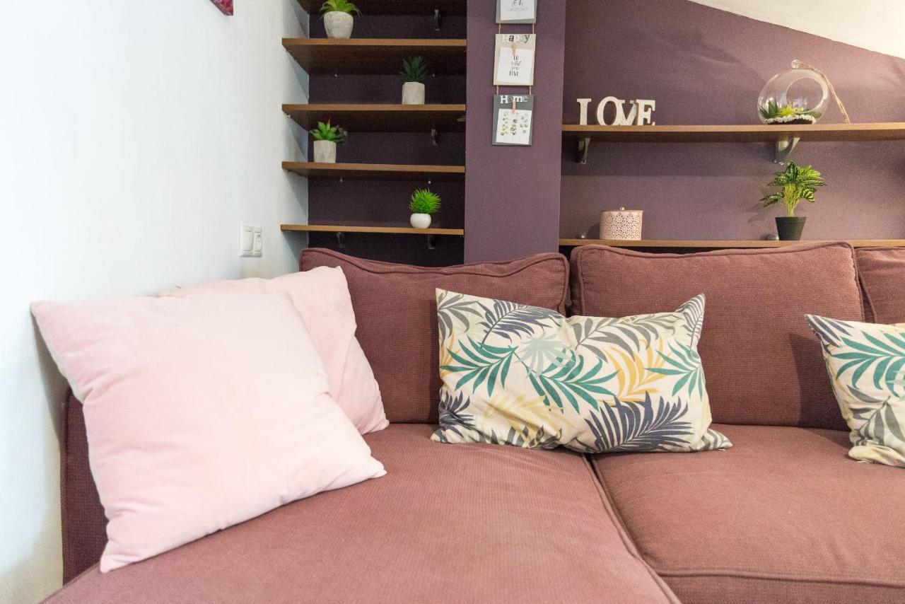 Family Noemi Home Center Malaga Exterior photo